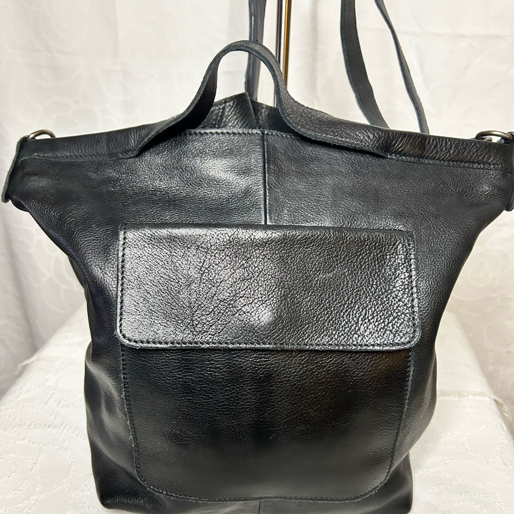 LATICO Bianca Black Full Grain Leather Women's Crossbody or use as a Tote.